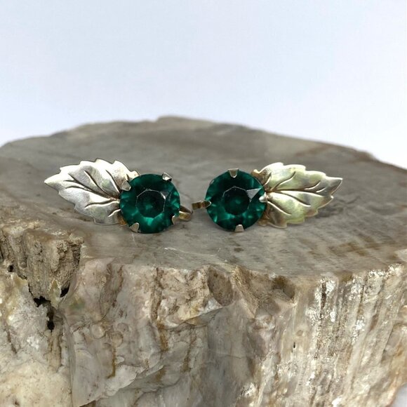 VTG Sterling Silver 925 Round Faceted Green Glass Leaf Screw Back Earrings - Picture 6 of 16